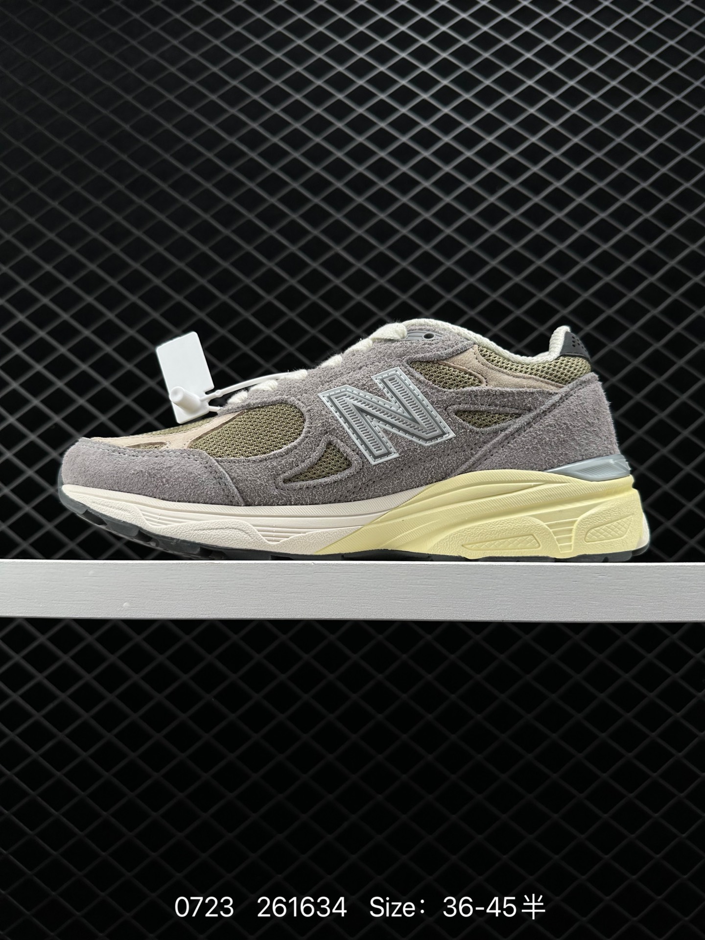 New Balance M990TG3